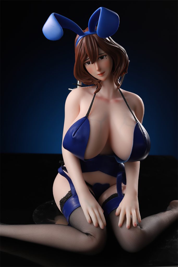 Hiromi Suguri Bunny Girl boobs